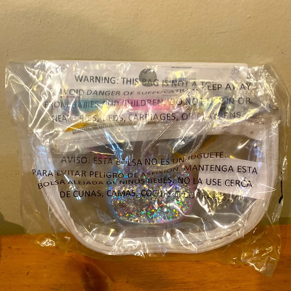 Wonder Nation Multi color heart shaped sunglasses w/ pouch set NIP